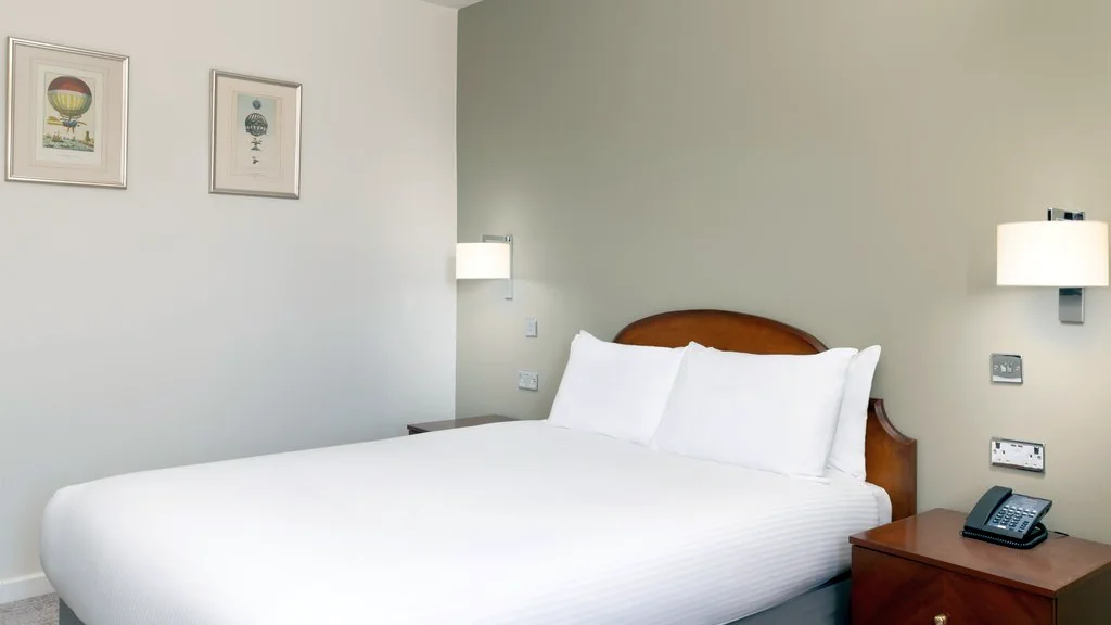 الفندق كوبثورن إيفنغهام بارك - كراولي